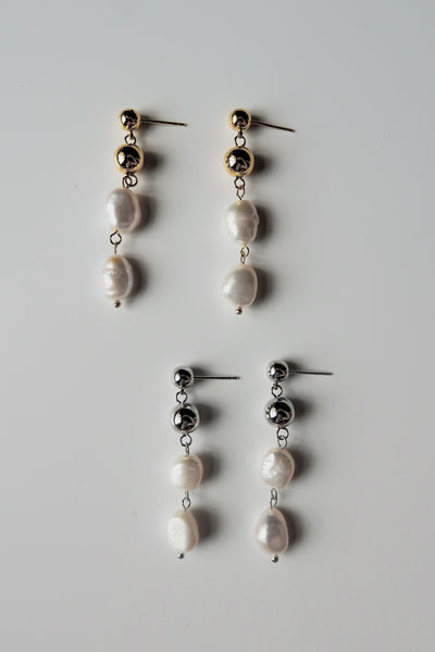 Ambria Pearl Drop Earrings (Silver)