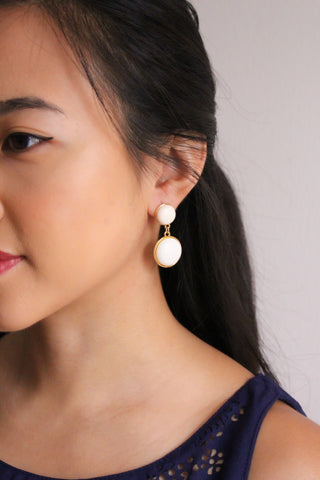 Doble Wood Earrings (White)