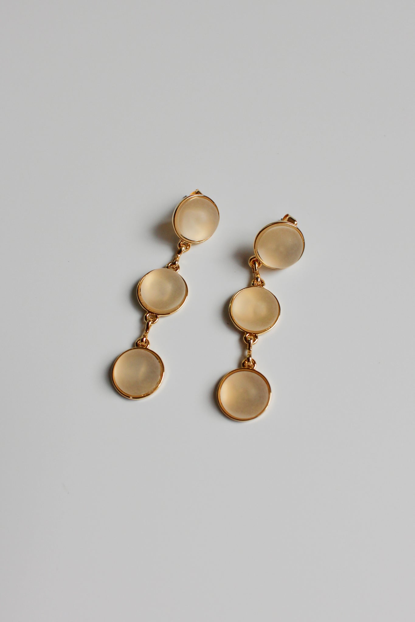 Nayeli Drop Earrings (Gold)