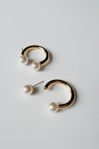 Paloma Pearl Hoop Earrings